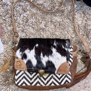 Myra bag